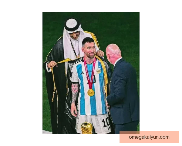 梅西助力阿根廷夺冠，成为民族英雄展现持续提升的实力